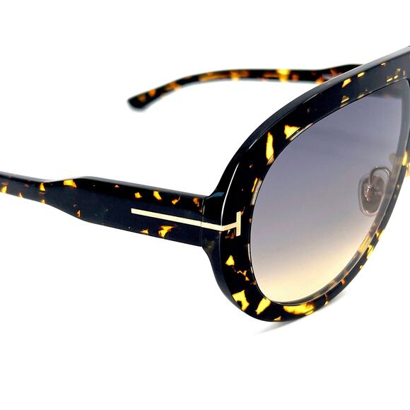 NEW!!! TOM FORD Troy Sunglasses TF836 52B Authentic - Picture 9 of 12